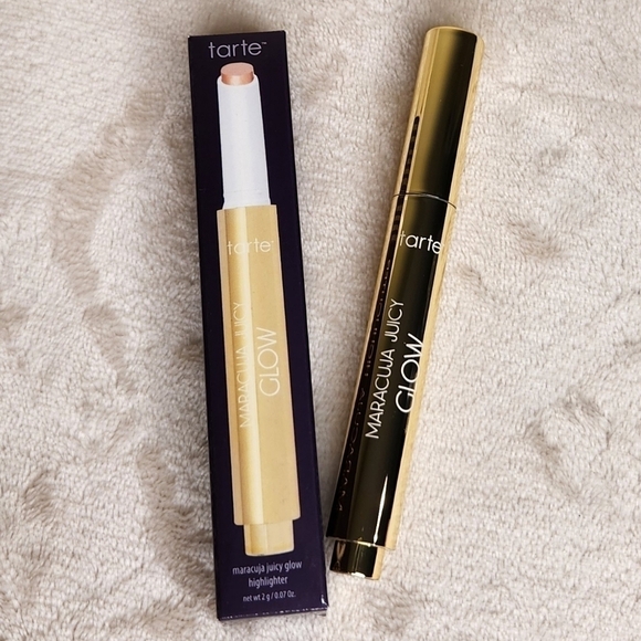 Tarte Champagne Glow Maracuja Juicy Highlighter Pen - Picture 1 of 8
